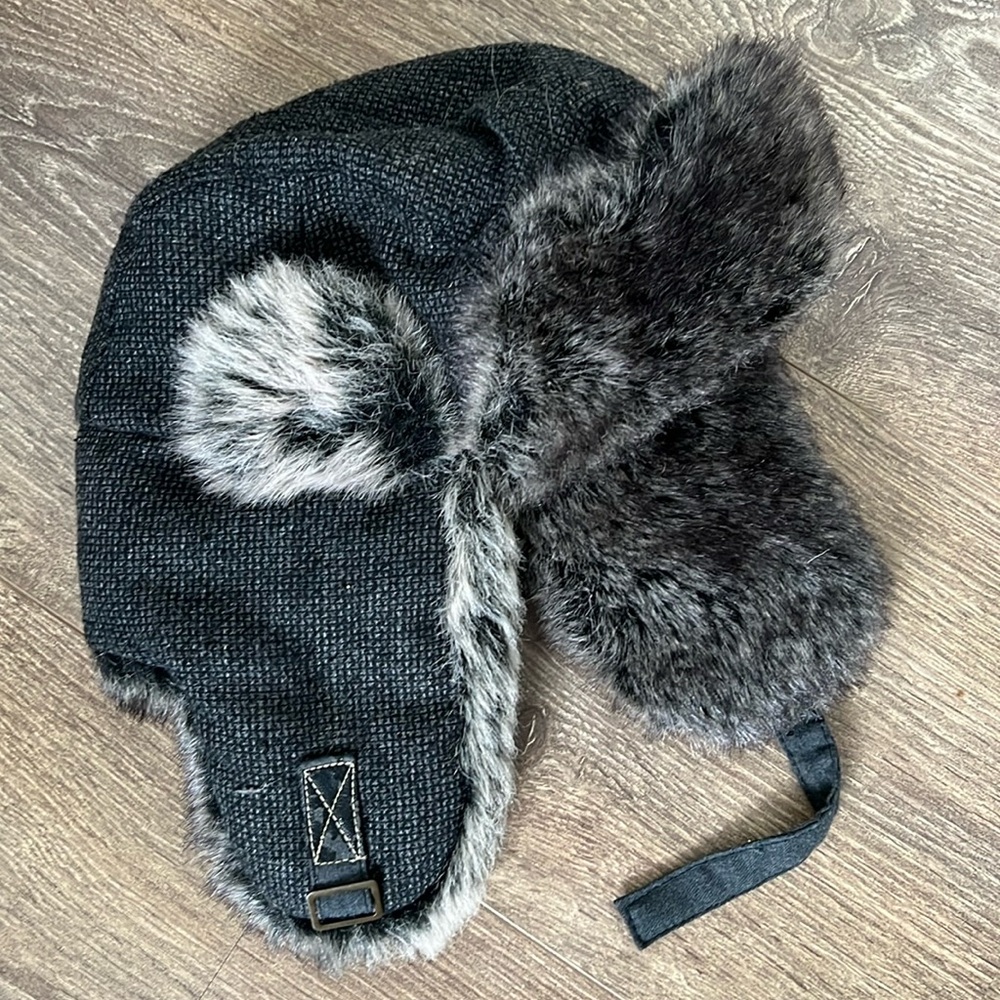 Winter hat, hunter cap, earflaps and buckle, fake fur winter hat, trapper, cap